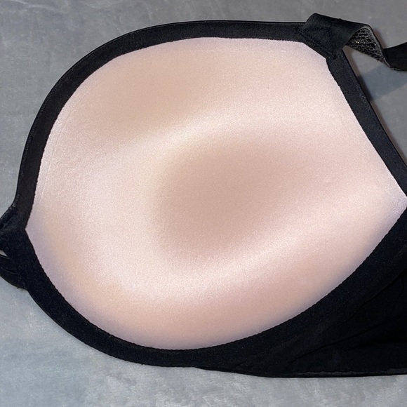 NWOT Victorias Secret Rhinestone push-up black bombshell bra - Picture 8 of 9